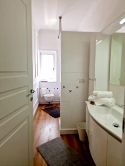 Nur Casa Vacanze Bergamo Apartment Bagian luar foto