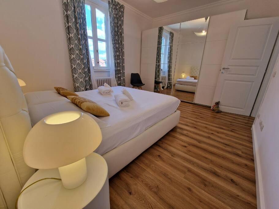 Nur Casa Vacanze Bergamo Apartment Bagian luar foto