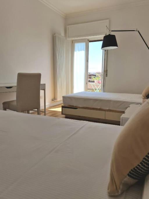Nur Casa Vacanze Bergamo Apartment Bagian luar foto