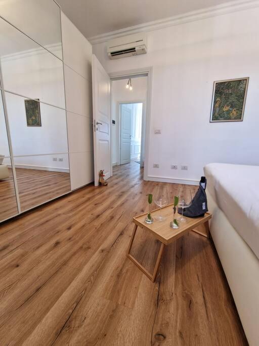 Nur Casa Vacanze Bergamo Apartment Bagian luar foto